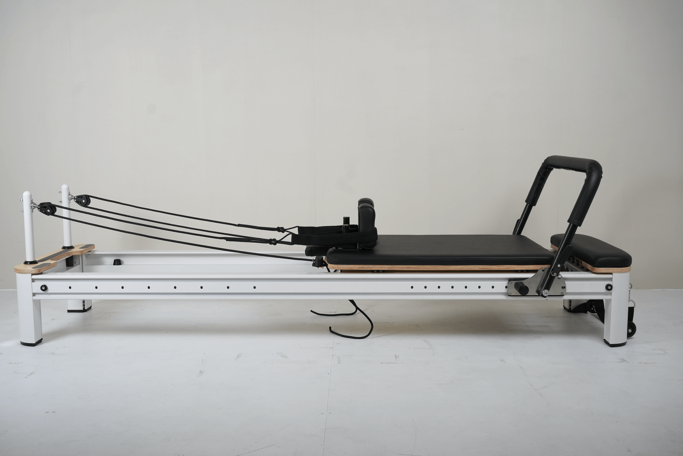 Full Track Queen Studio Pilates Reformer | Core Collab