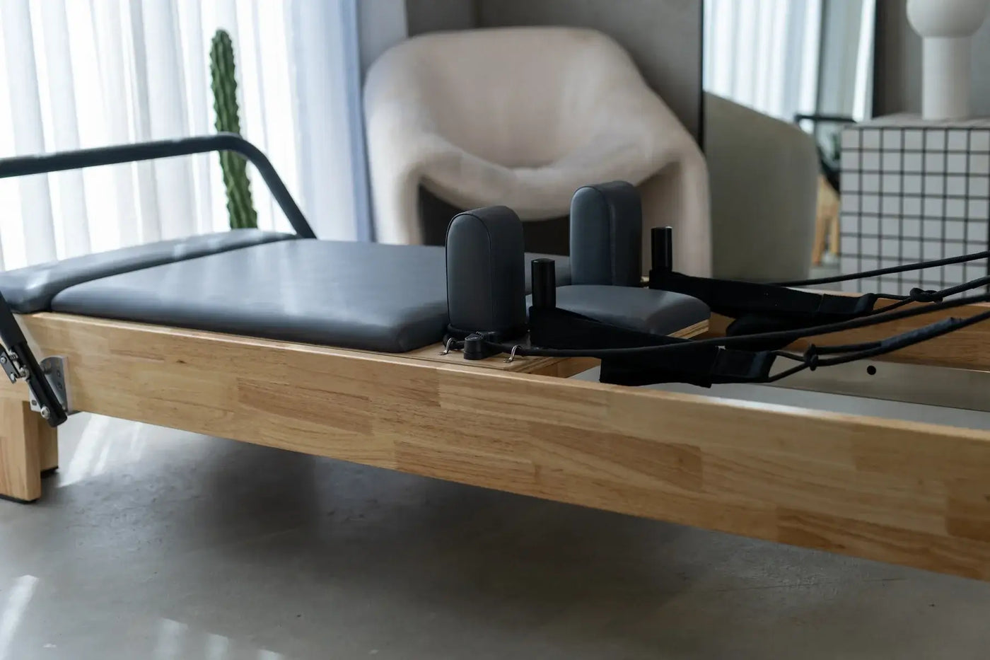 Pilates Reformer with Half Trapeze – Best Pilates Tower Machine