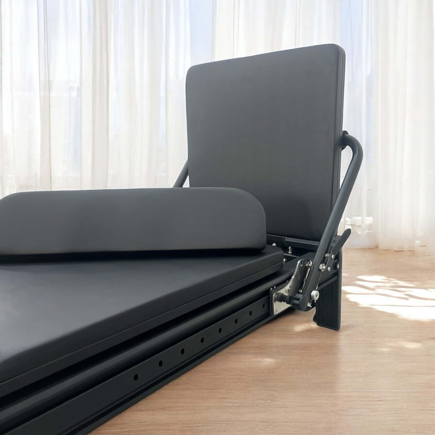 full-track-queen-studio-pilates-reformer-accessories